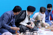تصاویر/ افطار رئیس جمهور در نخستین روز از ماه مبارک رمضان همراه با ایتام
