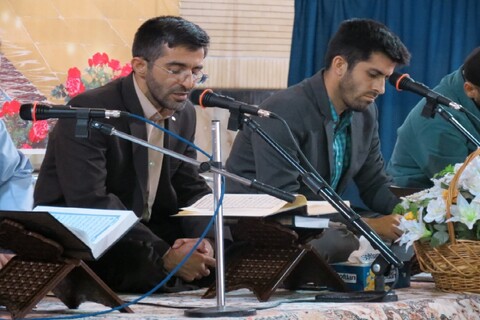 تصاویر/ محفل جمع خوانی قرآن کریم در شهرستان خوی