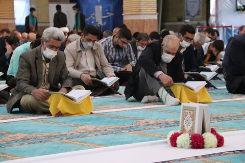تصاویر / محفل جمع خوانی قرآن کریم در مصلی ارومیه