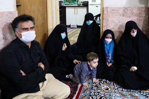 تصاویر/ دیدار تولیت آستان قدس رضوی با خانواده شهید حجت‌الاسلام محمد اصلانی