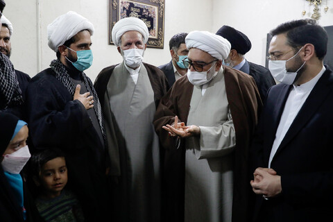 تصاویر/ دیدار تولیت آستان قدس رضوی با خانواده شهید حجت‌الاسلام محمد اصلانی