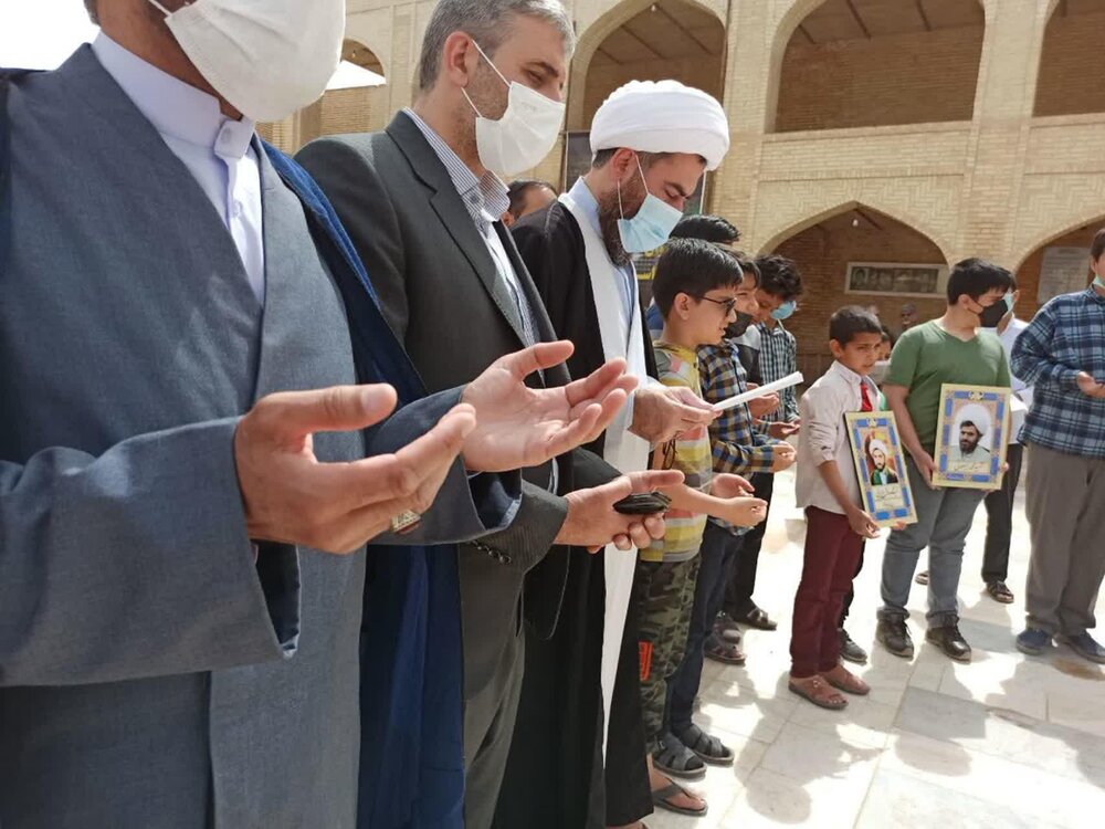 ابتکار نوجوانان اشکذری در پاسداشت شهیدان اصلانی و دارایی+ عکس