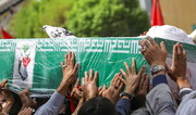 شرکت طلاب مدرسه امام خمینی (ره) تهران در تشییع پیکرهای شهدای حادثه تروریستی حرم رضوی