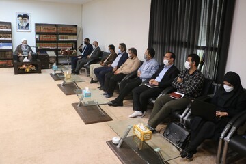 توسعه گلخانه‌های هیدروپونیک مورد تاکید جهاد دانشگاهی هرمزگان باشد