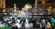 हरमे हज़रत इमाम रज़ा अलैहिस्सलाम की ओर से 15 लाख इफ्तारी की पैकेट का वितरण/फोंटों