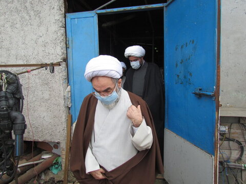 بالصور/ ممثل الولي الفقية في محافظة جيلان يتفقد مدرسة أمير المؤمنين (ع) العلمية في رشت شمالي إيران