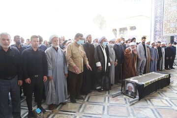 پیکر آیت الله فیض سرابی تشییع شد