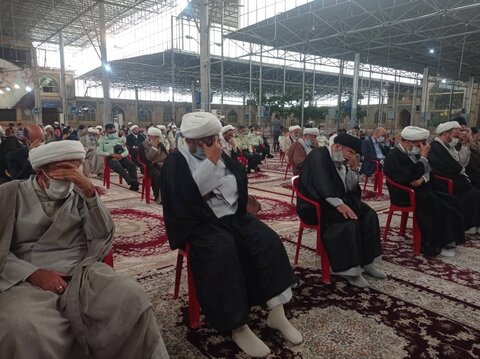 تصاویر| یادواره شهدای روحانی حریم رضوی در شیراز
