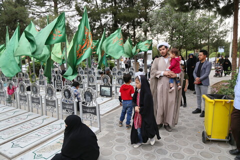 تصاویر / مانور بزرگ وحدت مردم ایران و افغانستان در " افطاری وحدت "