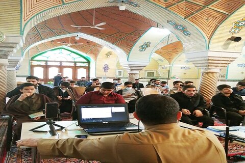 تصاویر/ اولین کارگاه آموزش زبان عربی لهجه عراقی در کرمانشاه