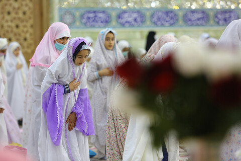 دختران روزه اولی مهمان حرم حضرت معصومه