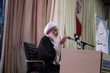 دستاوردهای انقلاب را تبیین کنیم