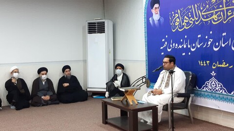 دیدار فعالان قرآنی استان با نماینده ولی فقیه در خوزستان