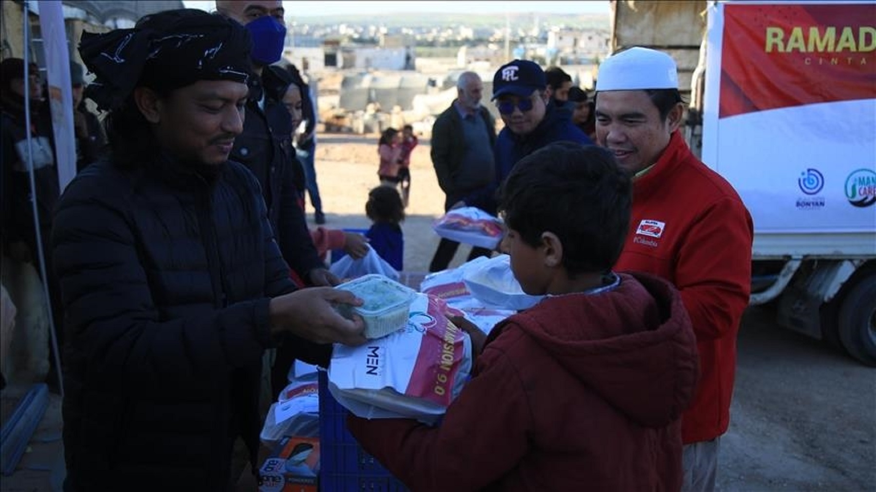 Malaysian artists join Ramadan aid events in northern Syria