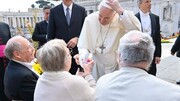 Pope at Audience: Elderly must be loved and honoured