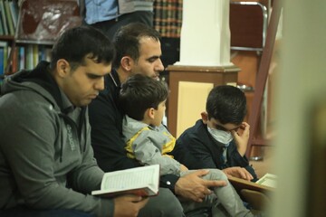 تصاویر/ محفل انس با قرآن کریم در ماکو