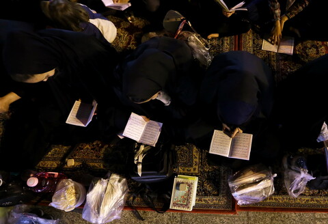 تصاویر/ مراسم احیا شب نوزدهم ماه رمضان در حرم کریمه اهل بیت(ع)