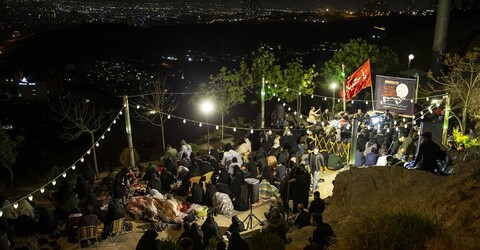 تصاویر/ مراسم احیای شب نوزدهم ماه رمضان در کهف الشهدا