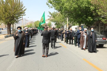 تصاویر / عزاداری خیابانی مردم ماکو در سالروز شهادت امام علی(ع)