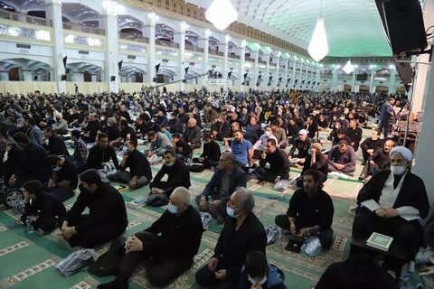 تصاویر/ مراسم احیای شب بیست و یکم ماه مبارک رمضان در تبریز