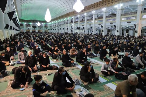 تصاویر/ مراسم احیای شب بیست و یکم ماه مبارک رمضان در تبریز