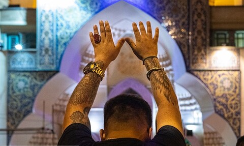 تصاویر/ مراسم احیاء شب بیست و یکم ماه مبارک رمضان در مسجد امام صادق (ع)