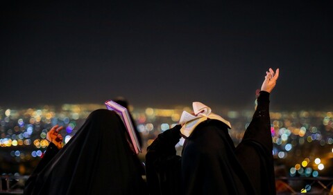 تصاویر/مراسم احیاء شب بیست و یکم ماه مبارک رمضان در کهف الشهدا