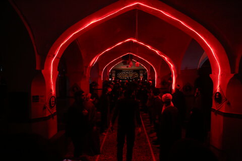 تصاویر/ برگزاری مراسم شب احیاء در مدرسه صالحیه قزوین