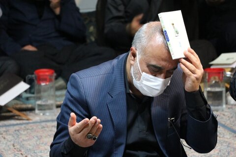 تصاویر| مراسم احیا قضات استان فارس در شب 23 ماه رمضان با حضور استاندار فارس