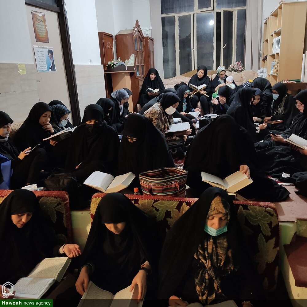 مراسم شب های قدر در مدرسه علمیه زینب کبری (س) ارومیه برگزار شد+ تصاویر