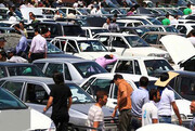 انتقاد شدید امام جمعه یاسوج از آشفتگی بازار خودرو | گرانی عذاب آور است