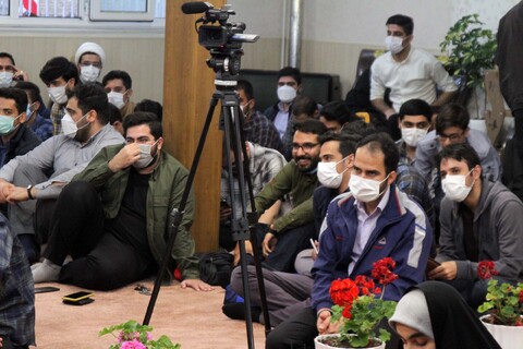 تصاویر / نشست دانشجویان همدانی با نماینده ولی فقیه در استان