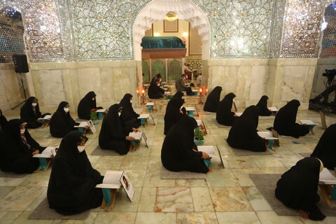 تصاویر/ مراسم جزءخوانی  قرآن کریم در امامزاده نرمی اصفهان