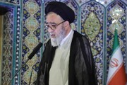 ملت ایران برای حفظ هویت و استقلال خود دست سلطه گر را قطع می کند