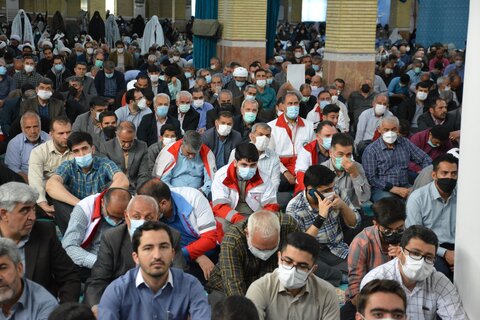 تصاویر/ حضور پرشور مردم مومن ارومیه در آیین عبادی سیاسی نماز جمعه