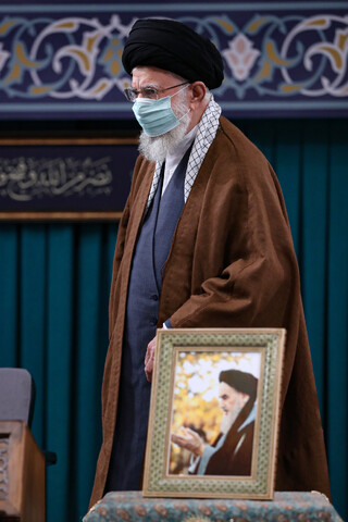 تصاویر/ سخنرانی تلویزیونی رهبر معظم انقلاب اسلامی به مناسبت روز جهانی قدس