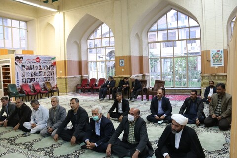 تصاویر/ نشست مادحین و قاریان شاخص قرآنی ارومیه با مدیرکل تبلیغات اسلامی