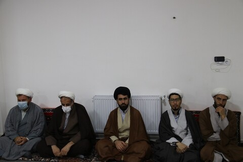 تصاویر/ نشست جمعی از روحانیون ارومیه با مدیرکل تبلیغات اسلامی آذربایجان غربی