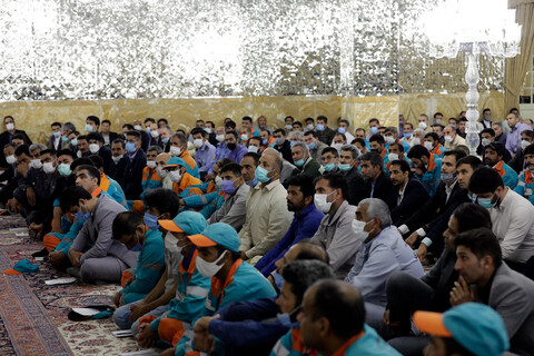 تصاویر/ دیدار جمعی از کارگران با تولیت آستان قدس رضوی