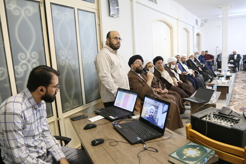 تصاویر / نشست نمایندگان مراجع معظم تقلید برای بررسی وضعیت عید فطر