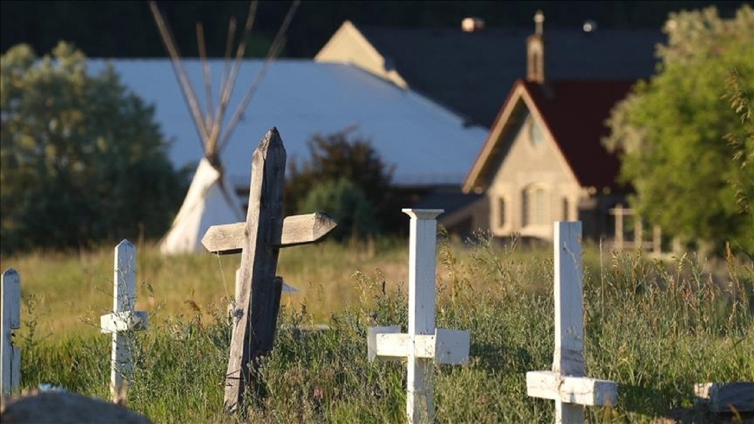 Muslim, Orthodox Christian graves vandalized in Sweden