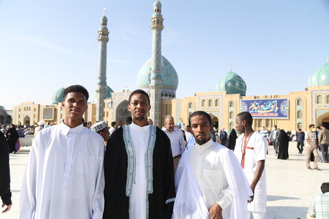 تصاویر / اقامه نماز عیدسعید فطر در مسجد مقدس جمکران