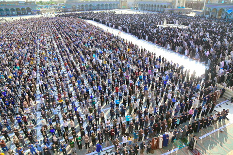 تصاویر / اقامه نماز عیدسعید فطر در مسجد مقدس جمکران