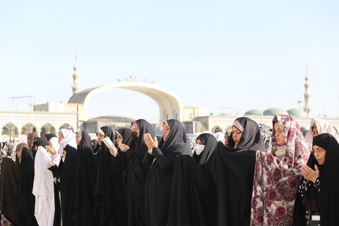 تصاویر / اقامه نماز عیدسعید فطر در مسجد مقدس جمکران