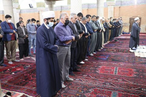 تصاویر/ اقامه نماز عید فطر در سنندج