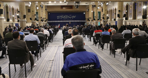 تصاویر/ دیدار جمعی از کارگران با رهبر معظم انقلاب اسلامی