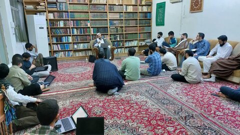 تصاویر/ اردوی زیارتی، علمی و تهذیبی عتبات عالیات طلاب حوزه علمیه مروی