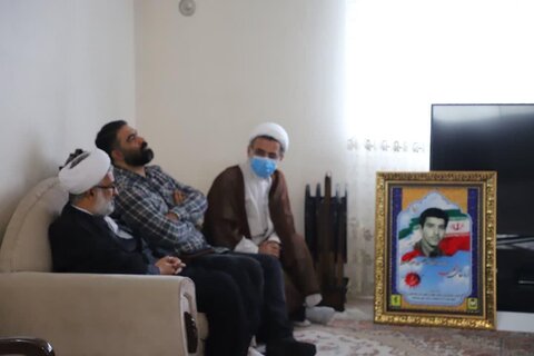 تصاویر/ دیدار مسئولان حوزه علمیه بابل با خانواده‌های شهدای روحانی