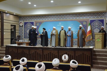 تصاویر/ آیین تجلیل از اساتید مدارس علمیه ارومیه