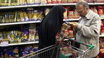 مرجعیت پای کار حل مشکلات مردم / کنترل بازار و مقابله با گرانی؛ مطالبه به‌حق مردم از مسئولان